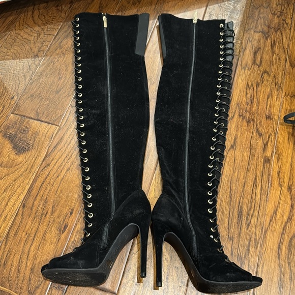 Over the knee boots - Picture 3 of 6